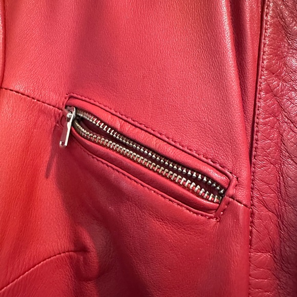 Love your body red lamb skin leather! - Picture 5 of 6